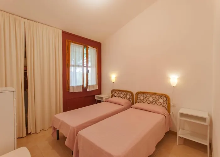 Appartamento Villaggio La Serra - Con Giardino