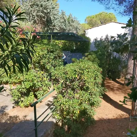 דירה Villaggio La Serra - Con Giardino