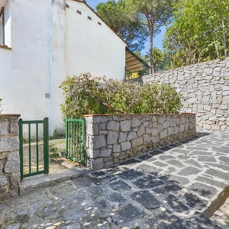 Apartment Villaggio La Serra - Con Giardino *