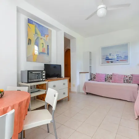公寓 Villaggio La Serra - Con Giardino