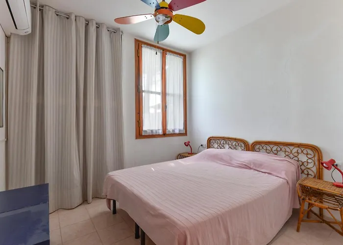 Apartamento Villaggio La Serra - Con Giardino *