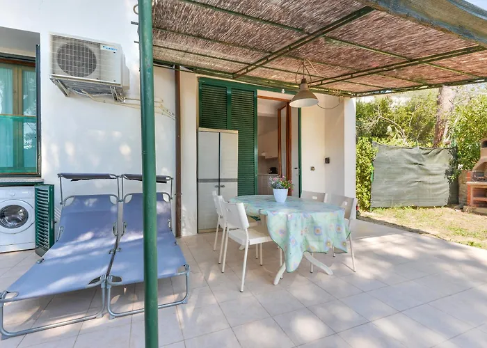 Apartamento Villaggio La Serra - Con Giardino *